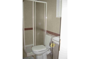 Hrvaška Privát Primošten, Eksterier